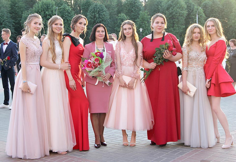 Выпускные вечера в школах Беларуси пройдут 10 июня