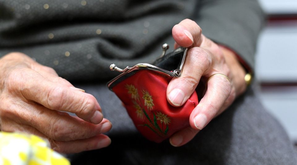 Пенсии в Беларуси получают 2,5 млн человек – Минтруда
