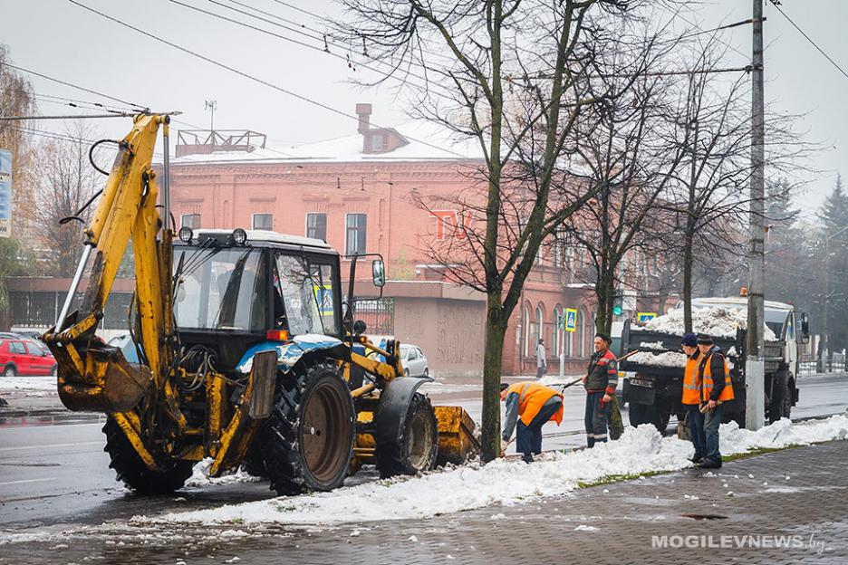 Издержки на зимнее содержание автодорог за счет новых технологий снизят в Могилевской области
