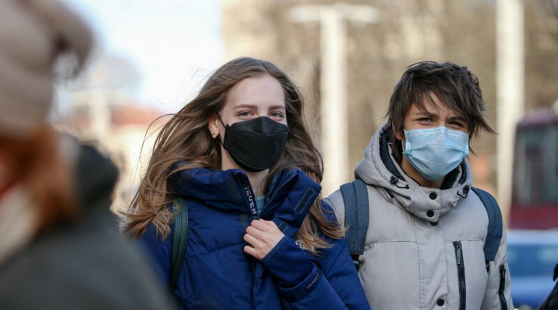 В Беларуси объявлен конкурс на самую оригинальную защитную маску