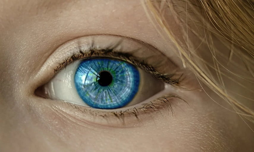 Ученые выяснили, как определить коронавирус по глазам
