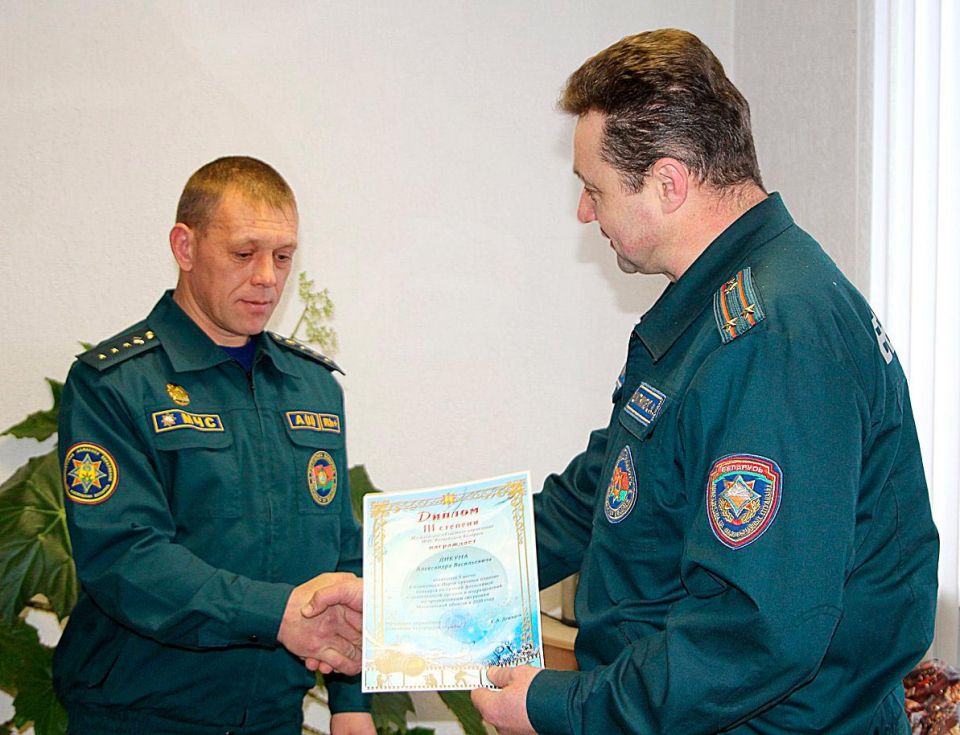 И в праздники, и в будни на боевом посту