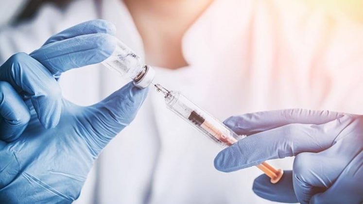 Эффективность вакцин и новый штамм COVID-19: эксперты ВОЗ ответили на вопросы
