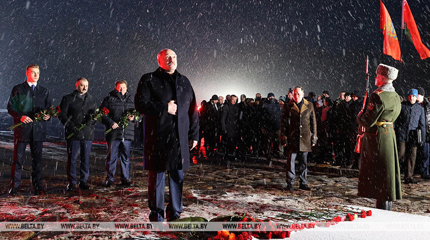 “Мы это помним, и в этом наша сила” – выступление Лукашенко на митинге-реквиеме в Хатыни