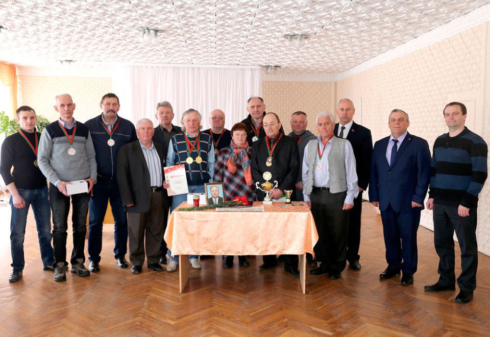 В Круглом прошел междугородный  шашечный турнир, посвященный памяти Александра Подольского
