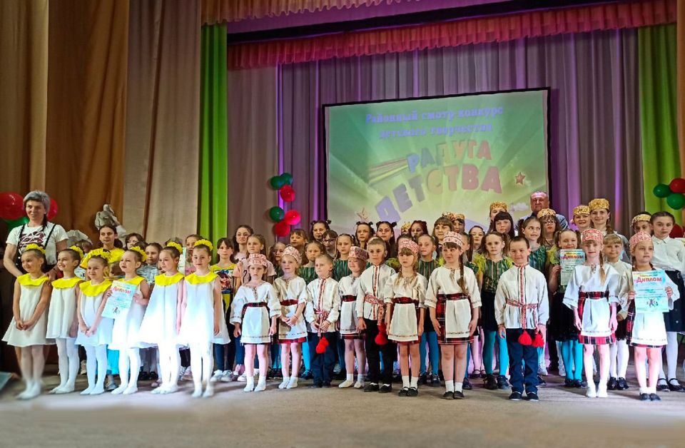 В Круглом пройдет смотр-конкурс детского творчества «Радуга детства»