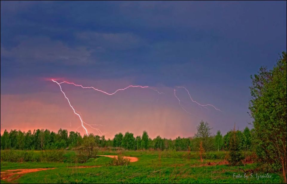 Дожди и грозы ожидаются в Беларуси 13 мая