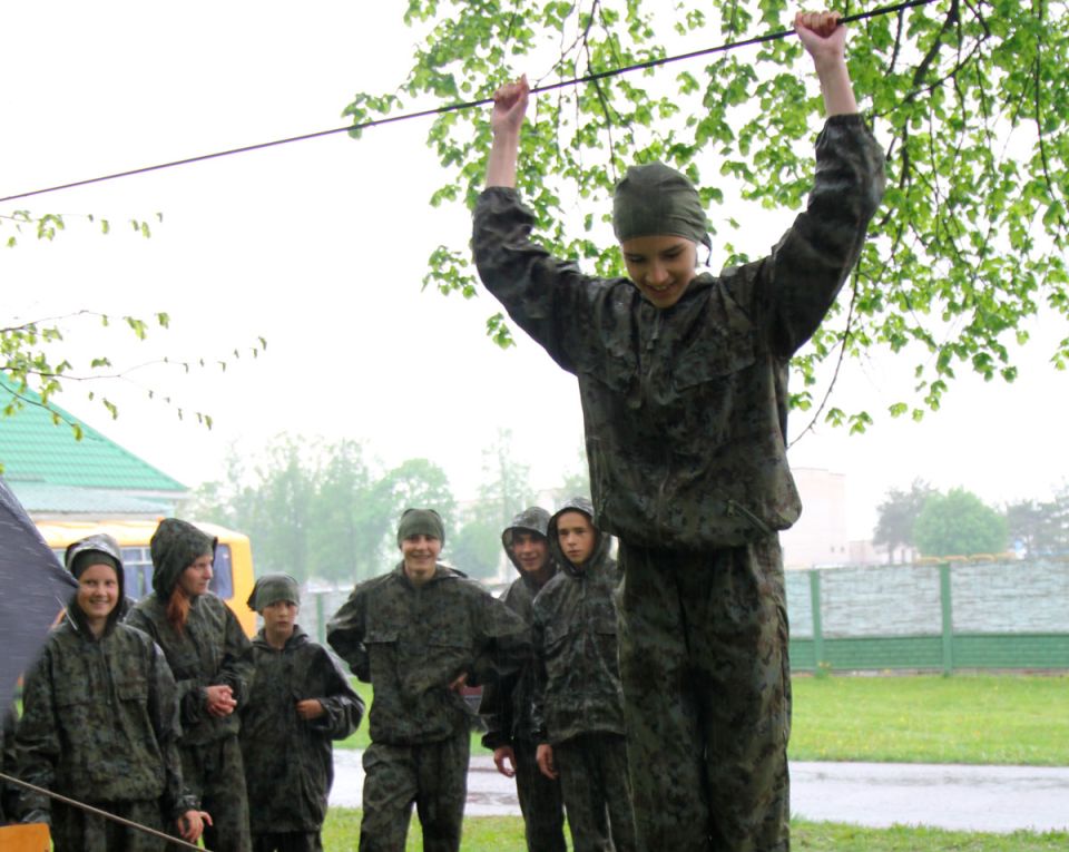 В Круглом прошла районная военно – патриотическая игра “Зарница”