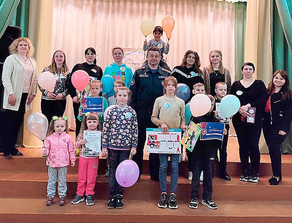 В безопасности сильны