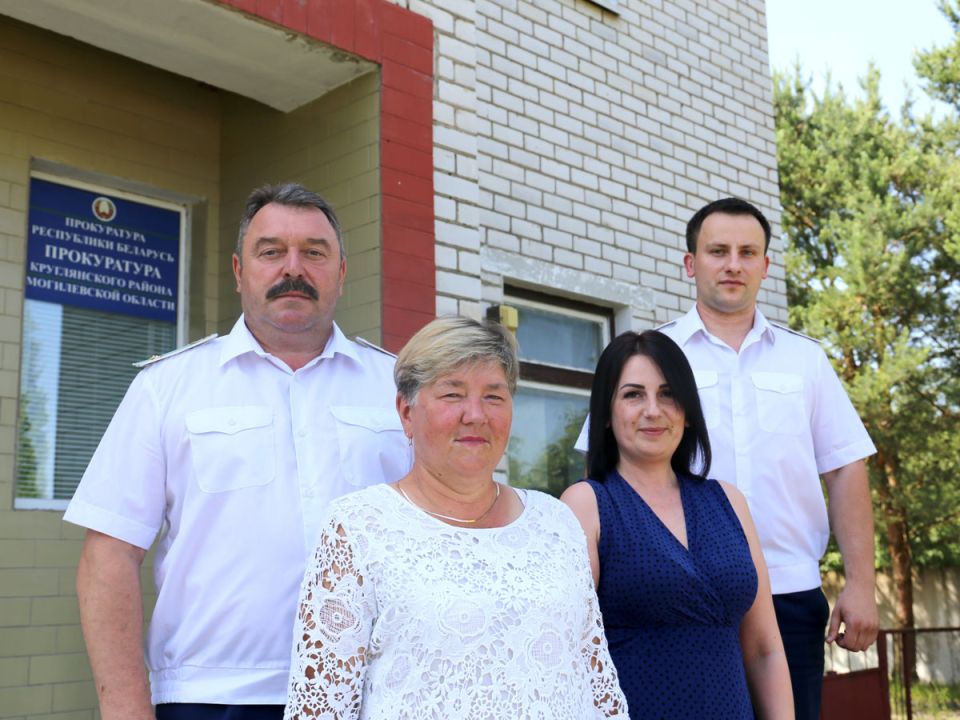 На страже законности