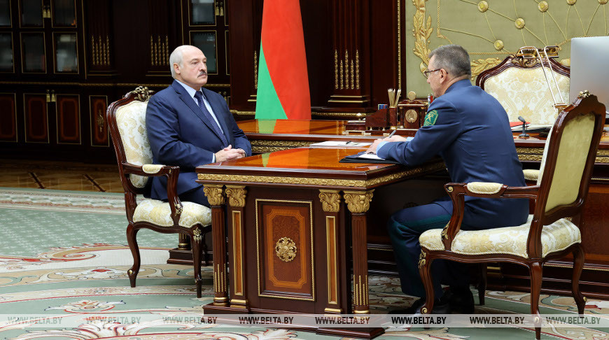 “Таможня в этом году сработала положительно” – Лукашенко принял с докладом председателя ГТК