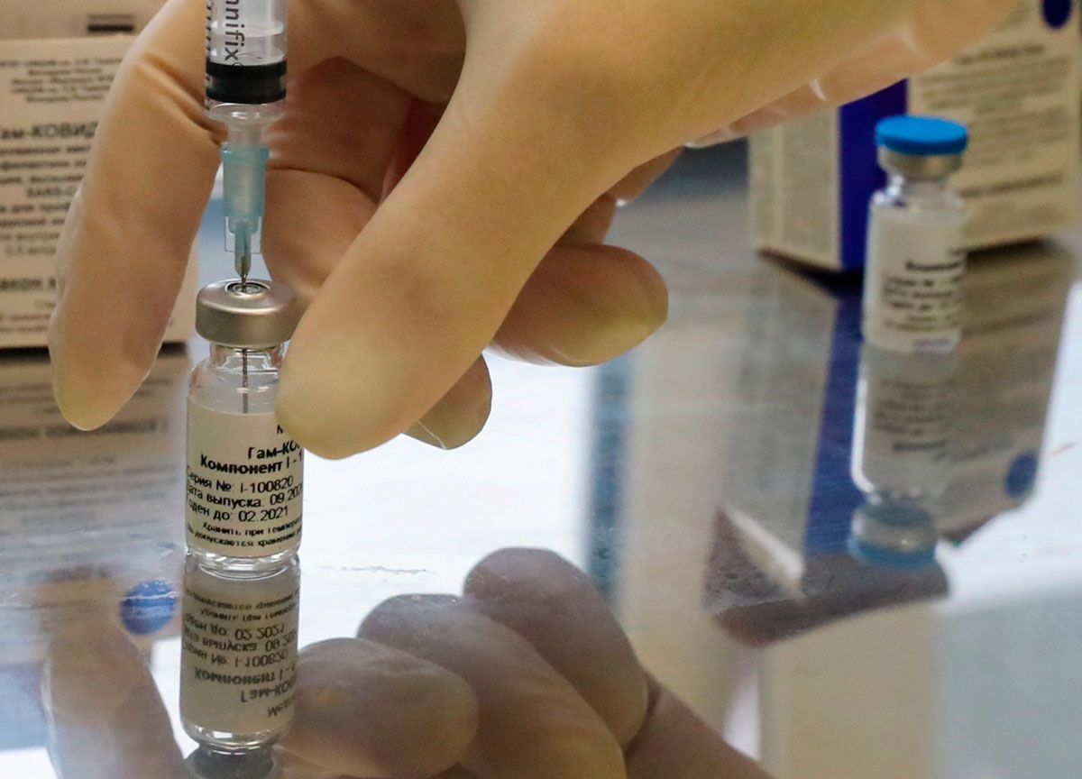 Вакцинация против COVID-19 внесена в национальный календарь прививок