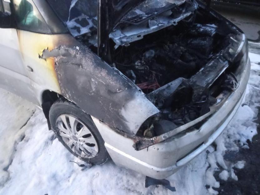 Два автомобиля горели на Габровской в Могилеве