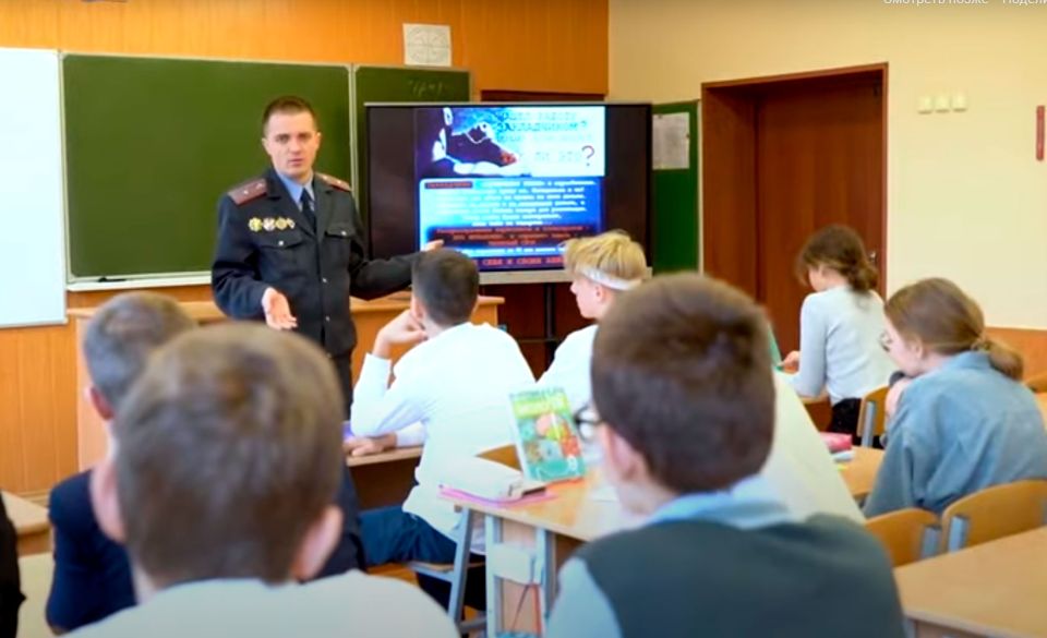 В чем опасность участия в наркосбыте. Видео от МВД Беларуси