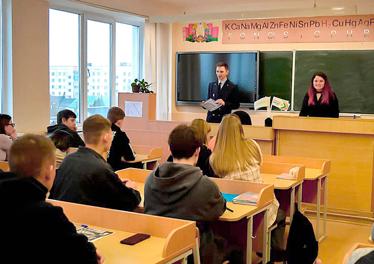 В формате диалоговой площадки