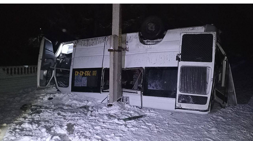 Маршрутка опрокинулась в Белыничском районе: пострадали 6 человек