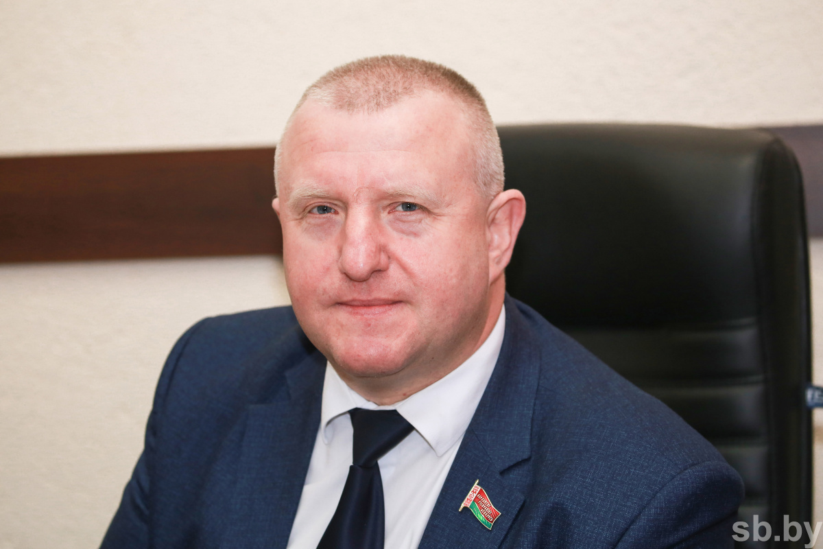 Дьяченко: новый проект Конституции проникнут заботой о благе белорусов, о процветании и укреплении Родины