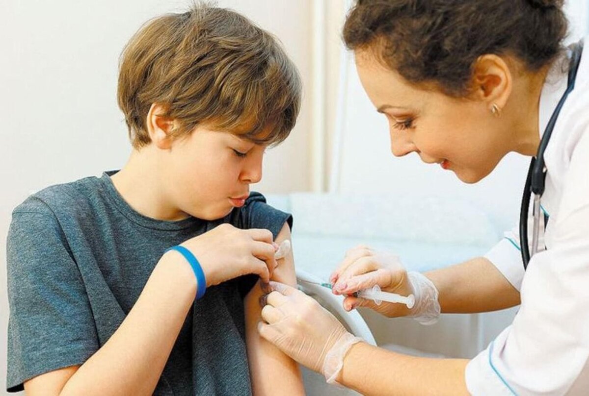 Темп вакцинации подростков 12-17 лет в Могилевской области один из самых высоких в стране