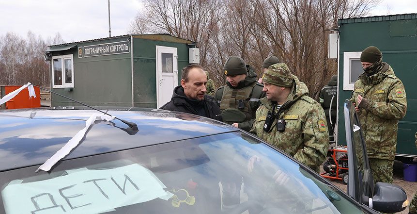 Беларусь разрешила до 15 апреля безвизовый въезд из Украины всем иностранцам, кто спасается от боевых действий