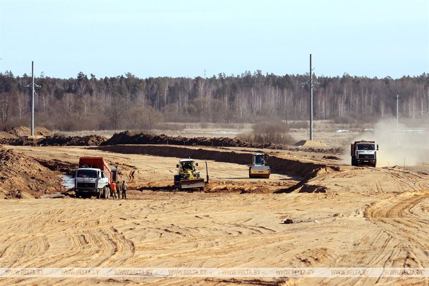ФОТОФАКТ: Строительство кольцевой дороги вокруг Могилева идет по графику