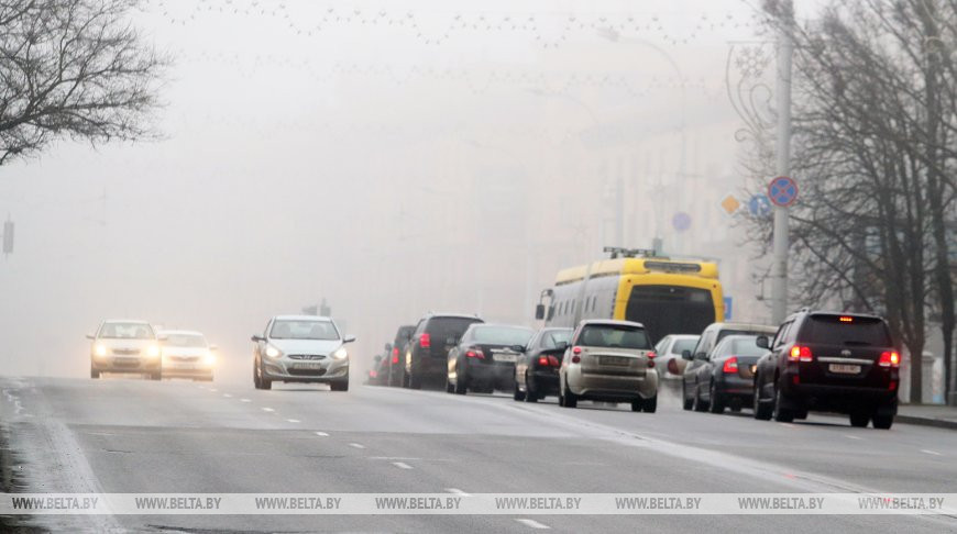 На отдельных участках дорог Беларуси 12 марта сохранится гололедица