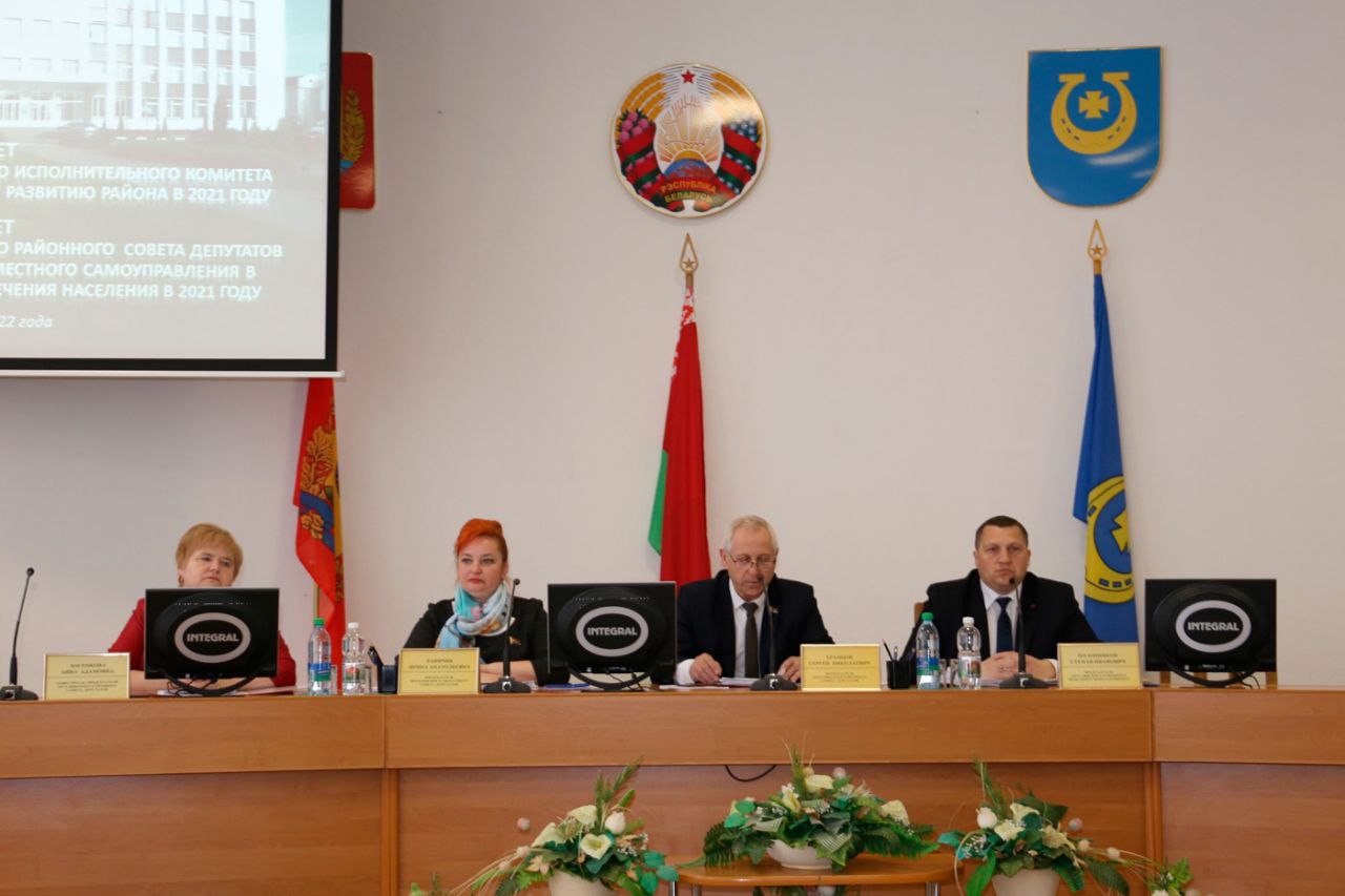 Сегодня в Круглом прошла сессия районного Совета депутатов двадцать восьмого созыва