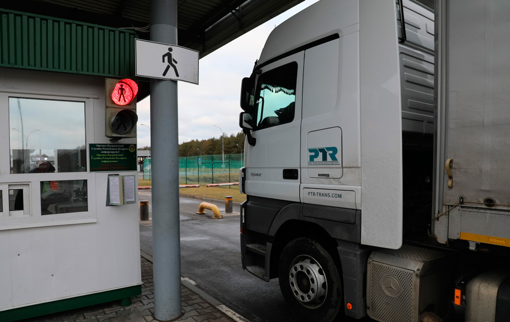 Литва усилила таможенный контроль на границе с Беларусью