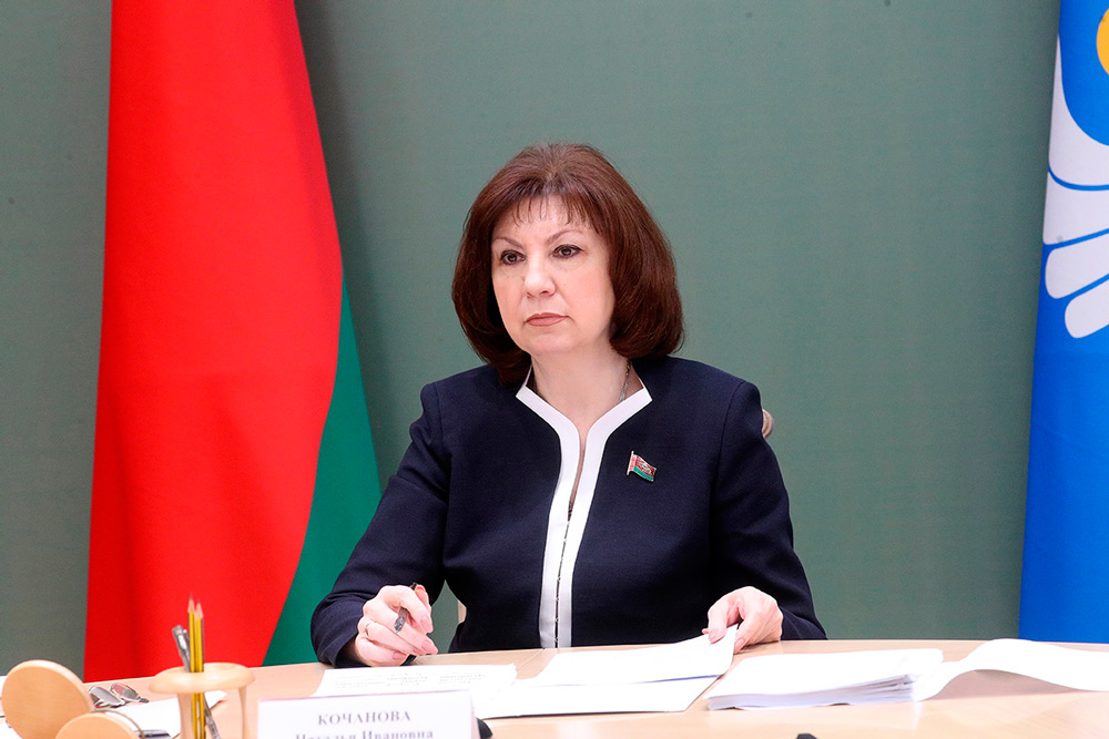 Кочанова – парламентариям СНГ: нас всех пытаются изматывать испытаниями на прочность, легче и проще не будет