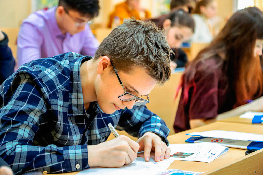 Вузы Беларуси планируют принять около 53,5 тыс. абитуриентов