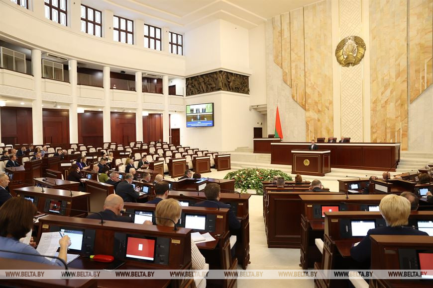 Депутаты одобрили законопроект о регулировании отношений в сфере возобновляемых источников энергии
