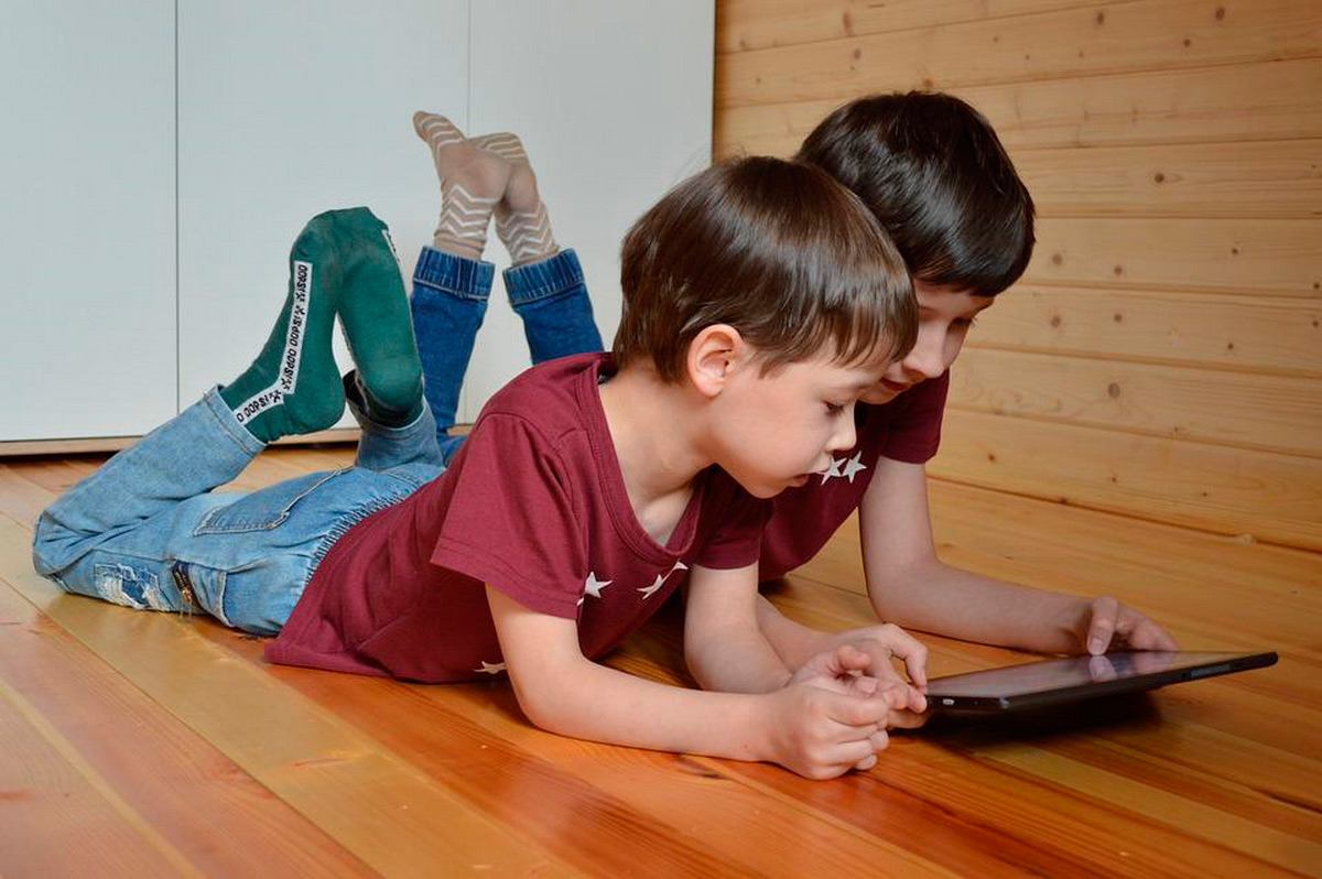 Как обеспечить безопасность детей в сети — советы правоохранителей