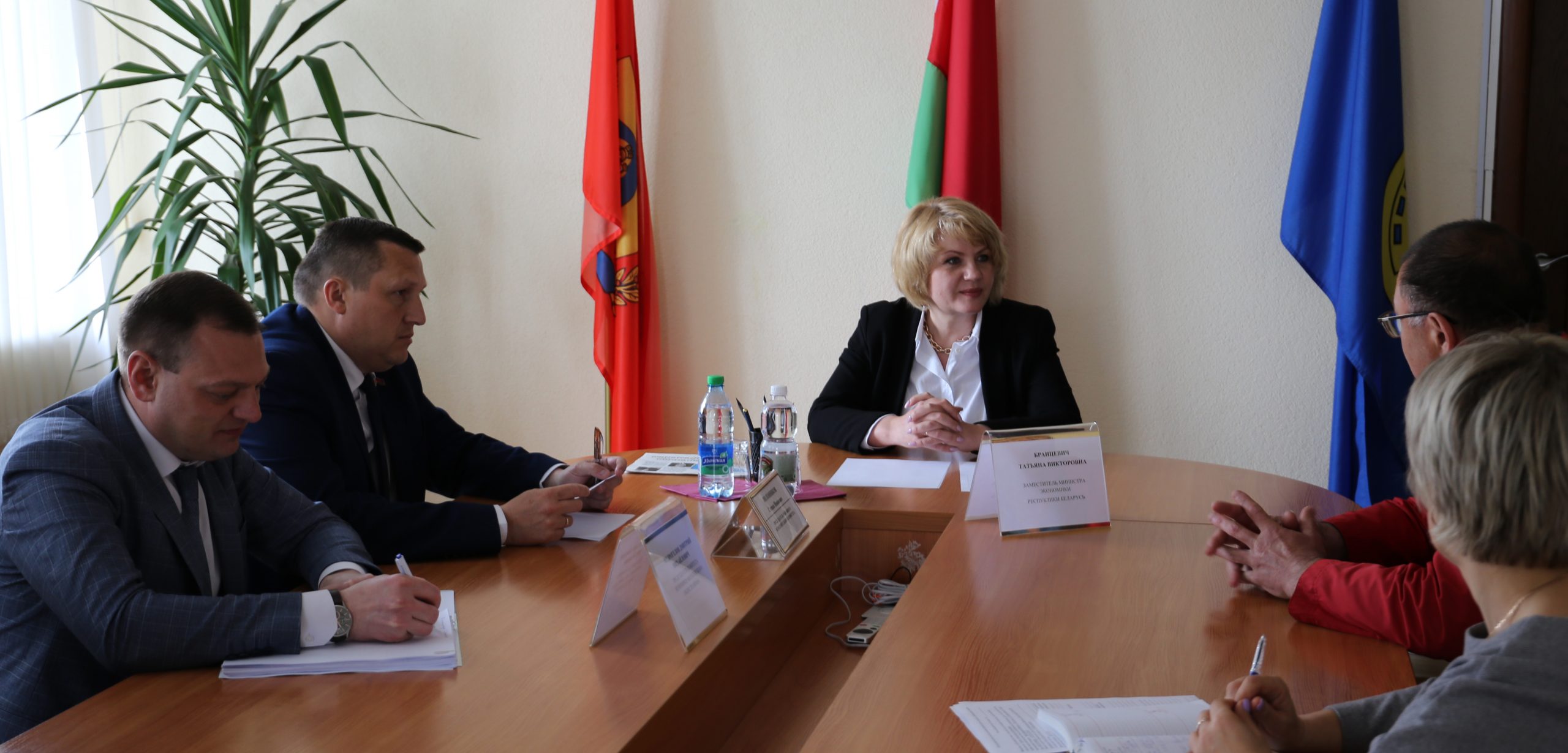 Прием граждан в Круглянском районе проводила заместитель министра экономики Республики Беларусь Татьяна Бранцевич