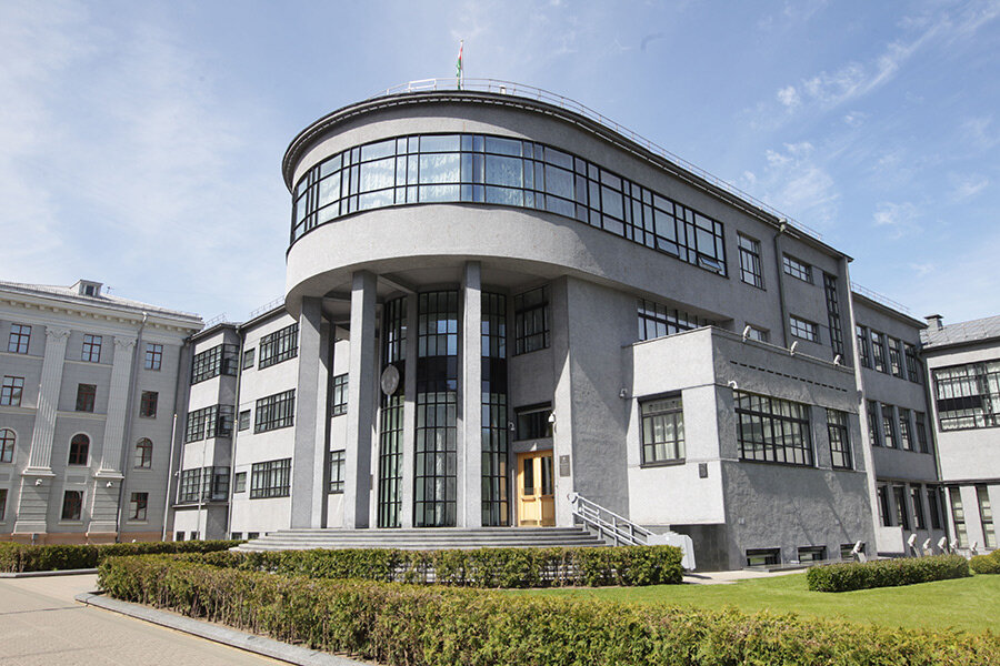 Сенаторы одобрили законопроект о профилактике безнадзорности