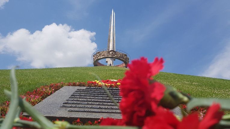 Мемориальный комплекс «Курган Славы» приглашает гостей на выставки 18 и 19 июня