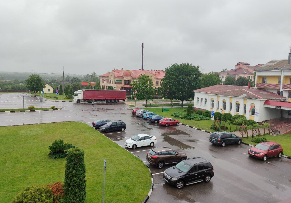 ОГАИ Круглянского РОВД рекомендует водителям быть внимательнее на дорогах