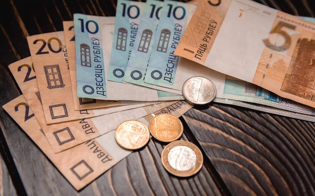 Какие выплаты положены молодым специалистам? Комментарий Минтруда