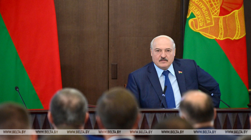 Лукашенко объяснил, почему для сельского хозяйства санкции – это благо