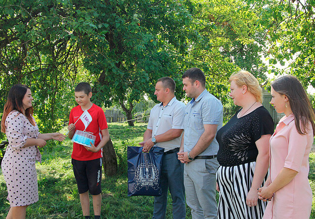 В день рождения – с подарками