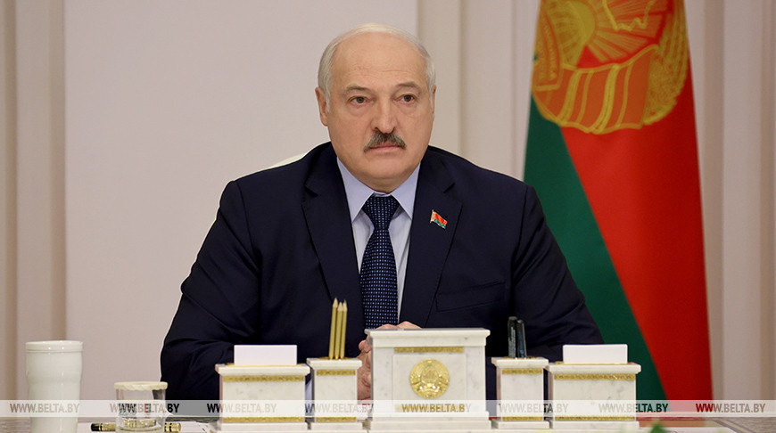 “Обещали – надо выполнять”. Будущее партий и гражданского общества стало темой совещания у Лукашенко