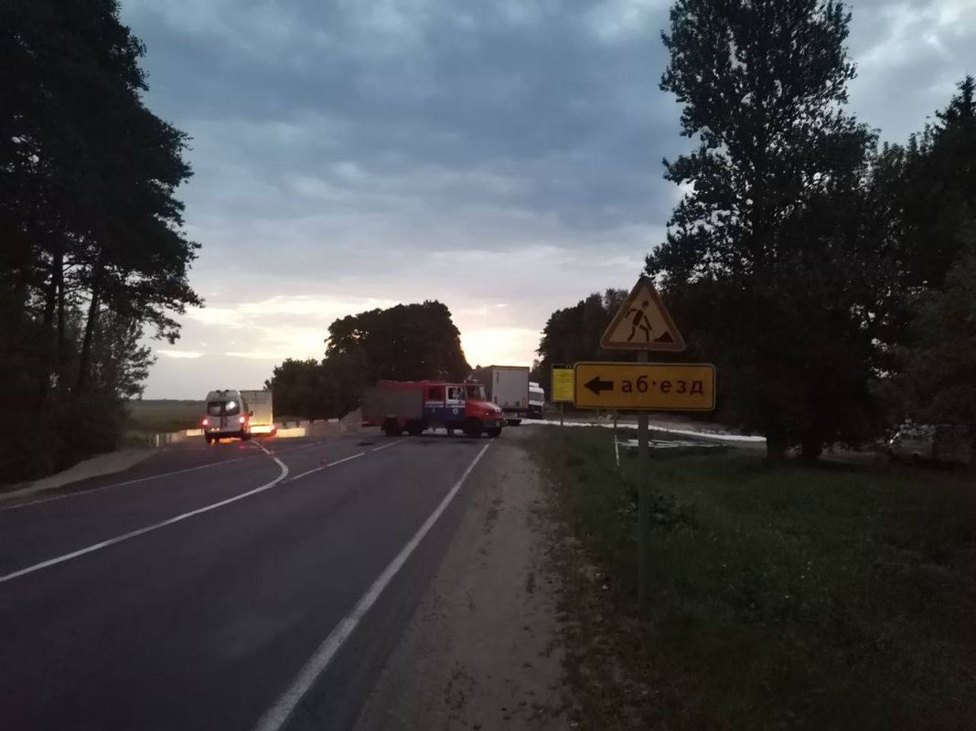 В Могилевской области за сутки два ДТП с тяжкими последствиями: велосипедистка пострадала, водитель фуры погиб