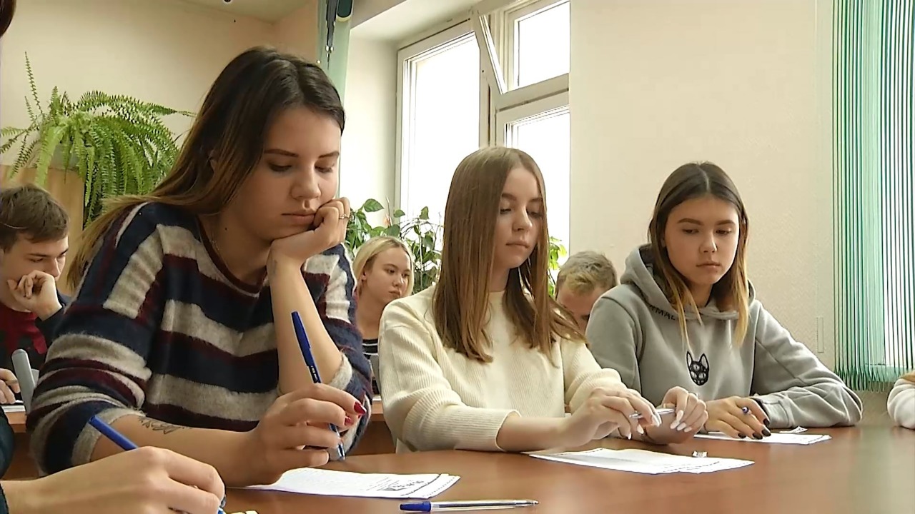 Новые образцы аттестатов, дипломов, свидетельств утверждены в Беларуси