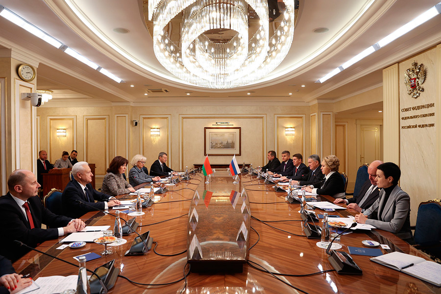 Парламенты Беларуси и России подписали соглашение о сотрудничестве