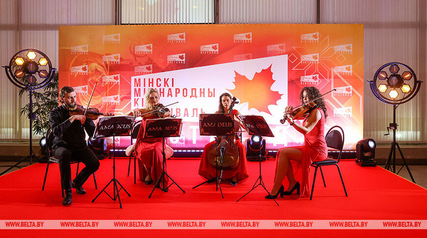 Маркевич: Беларусь стала уникальной площадкой для проведения международных фестивальных форумов