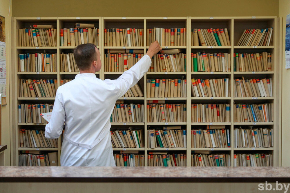 Как будут работать медучреждения в выходные и праздники в декабре и январе