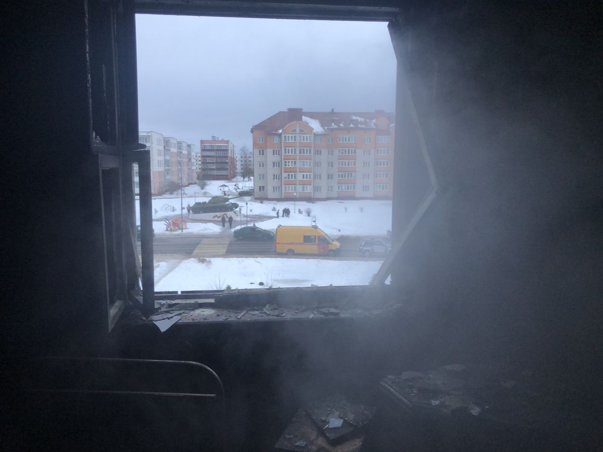 За сутки в Могилевской области случилось три пожара, эвакуировали жильцов квартир и общежития