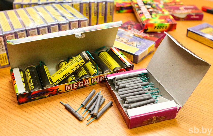 Барановский: приобретать пиротехнику нужно только в специализированных магазинах