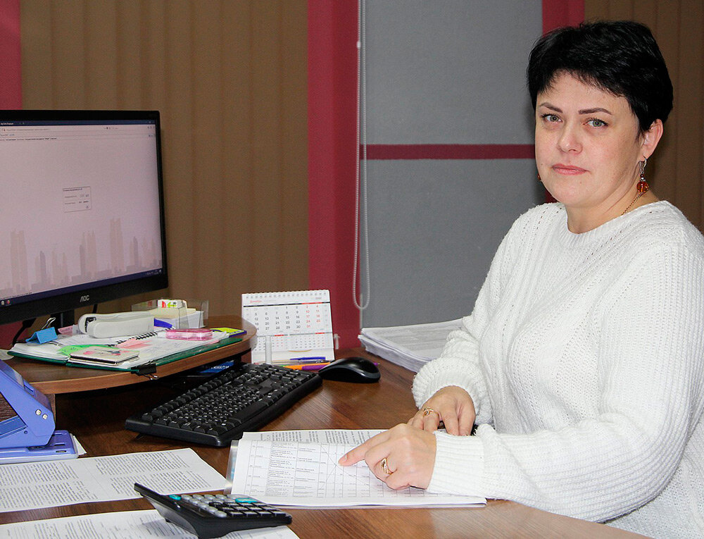 А платят далеко не все