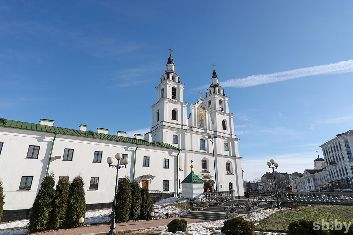 Телеканал «Беларусь 3» покажет в прямом эфире рождественские богослужения с комментариями и сурдопереводом