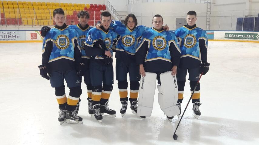 Сегодня состоялись областные финальные соревнования среди детей и подростков по хоккею «Золотая шайба»