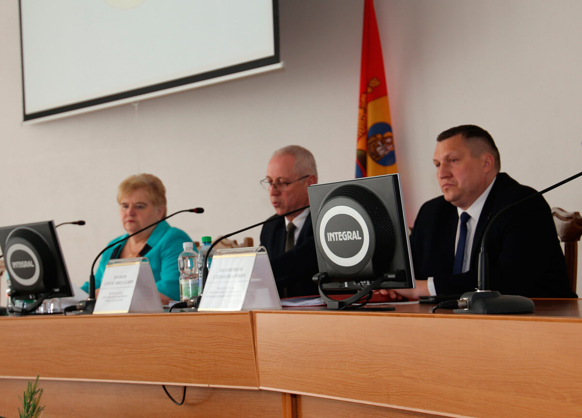 Актуальные вопросы рассмотрены на очередной сессии районного Совета депутатов двадцать восьмого созыва